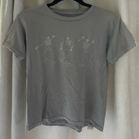 Skeleton graphic baby tee - Picture 1 of 3